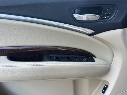 Used 2018 Acura MDX SH-AWD w/ Technology Package image 12
