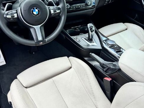 Used 2016 BMW M235i Convertible RWD image 19