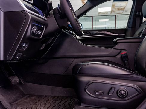 Certified 2022 Jeep Grand Cherokee Trailhawk AWD/4WD image 10
