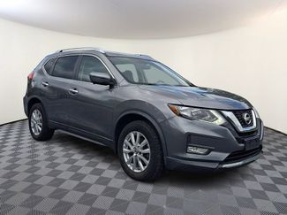 Used 2017 Nissan Rogue SV w/ SV Premium Package AWD/4WD video 1