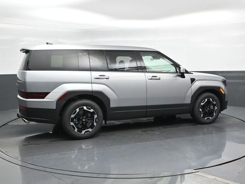 Used 2026 Hyundai Santa Fe SE AWD/4WD image 3