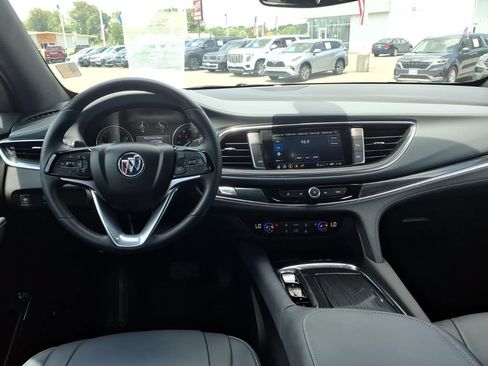 Used 2023 Buick Enclave Essence w/ Experience Buick Package FWD image 14