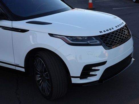 Used 2020 Land Rover Range Rover Velar R-Dynamic S image 10