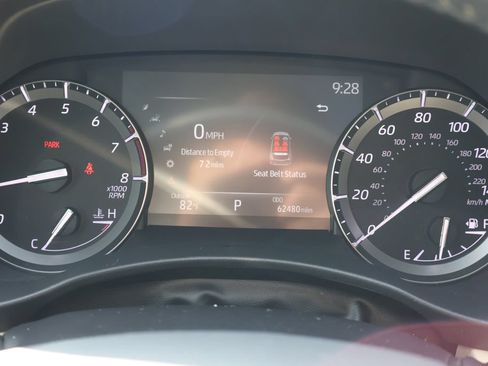 Used 2020 Toyota Highlander Limited AWD/4WD image 8