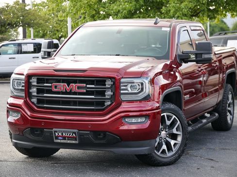 Used 2018 RAM 1500 Laramie w/ Convenience Group AWD/4WD image 24