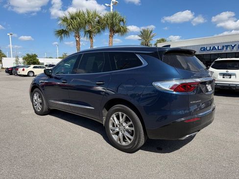 Used 2024 Buick Enclave Essence w/ Experience Buick Package FWD image 3