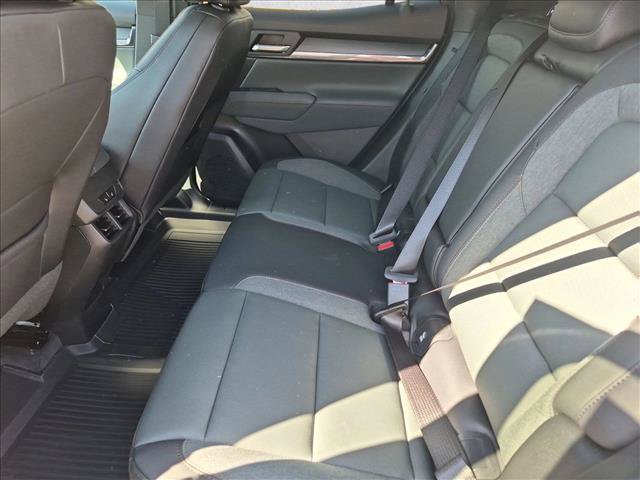 New 2027 GMC Terrain AT4 w/ Convenience Package III AWD/4WD image 14