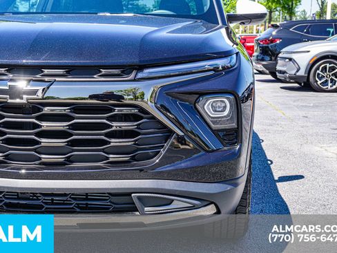 Used 2025 Chevrolet TrailBlazer ACTIV w/ Convenience Package AWD/4WD image 18