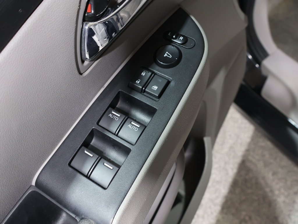 Used 2017 Honda Odyssey EX-L image 16