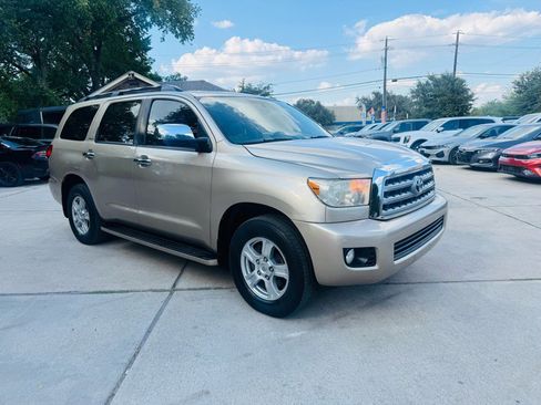 Used 2008 Toyota Sequoia Limited image 3