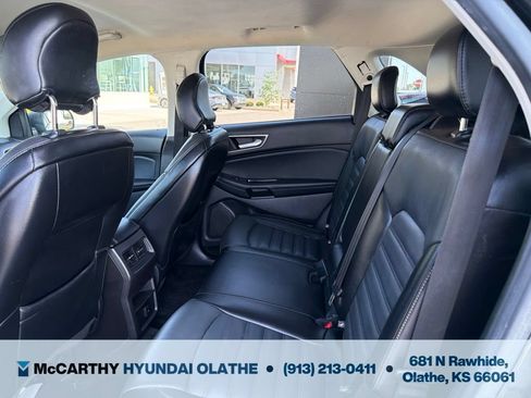 Used 2017 Ford Edge SEL w/ Equipment Group 201A FWD image 5