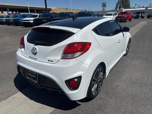 Used 2016 Hyundai Veloster Turbo w/ Option Group 04 FWD image 6