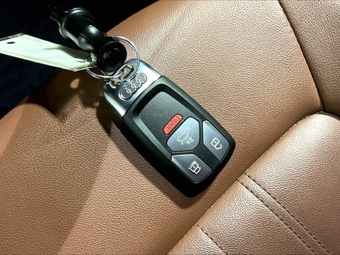 Used 2022 Audi Q5 2.0T Premium Plus image 14