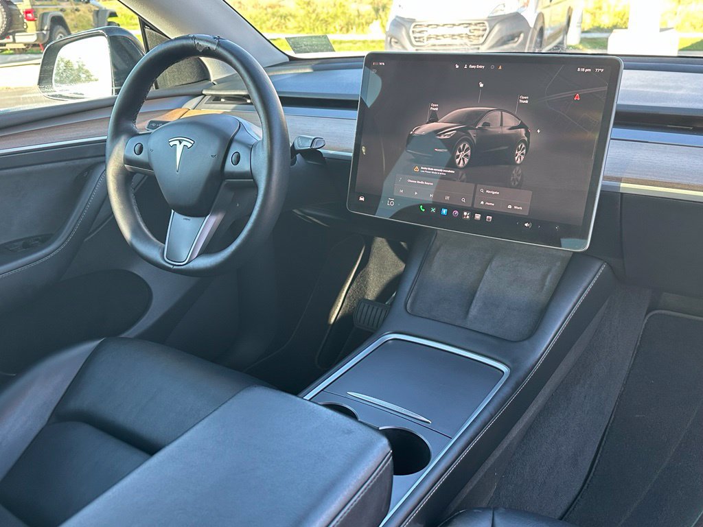 Used 2023 Tesla Model Y Long Range AWD/4WD image 16