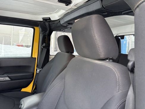 Used 2015 Jeep Wrangler Sport w/ Quick Order Package 23S image 12