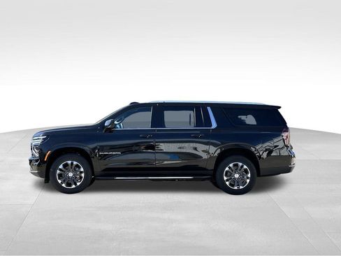 New 2026 Chevrolet Suburban LT w/ Comfort Package image 9
