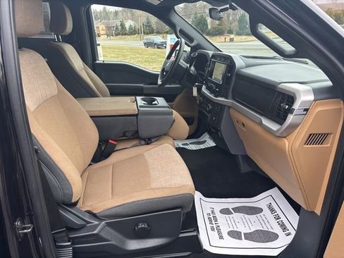Used 2023 Ford F150 XLT image 15