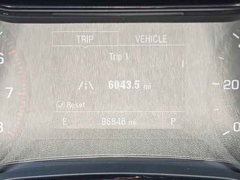 Used 2024 Chevrolet Trax LS w/ LS Convenience Package FWD image 23