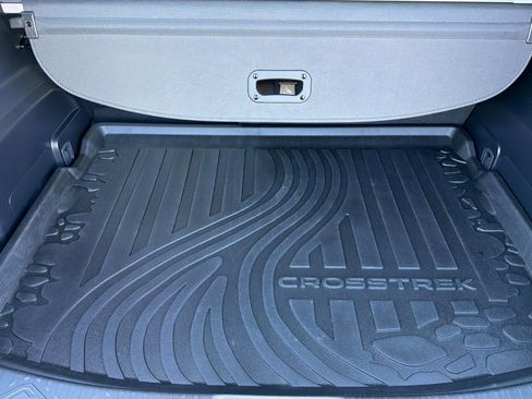 Used 2025 Subaru Crosstrek 2.5i Limited w/ Crosstrek Mirror Package image 15