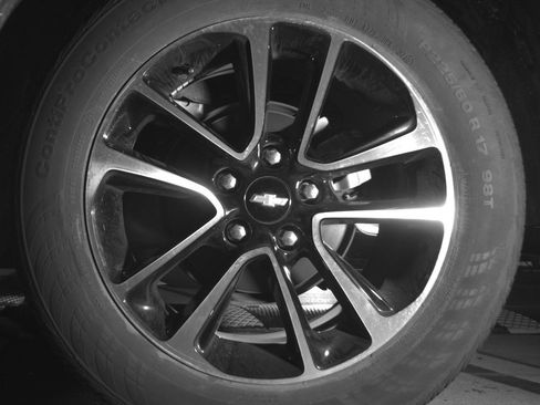 Used 2025 Chevrolet TrailBlazer LT AWD/4WD image 14