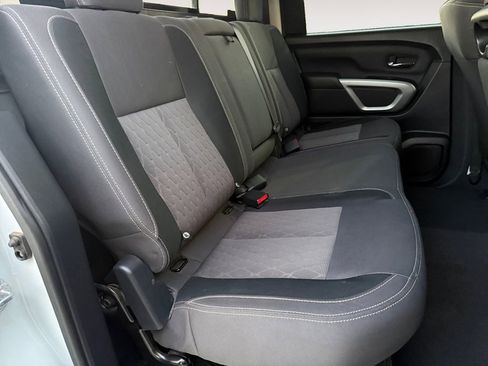 Used 2022 Nissan Titan SV w/ Accessory Utility Package image 32