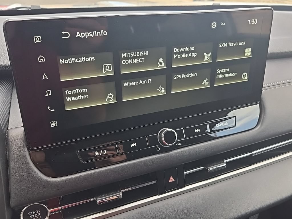 Used 2025 Mitsubishi Outlander SE FWD image 25