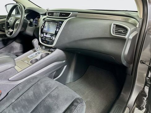 Used 2017 Nissan Murano S w/ Navigation Package image 28