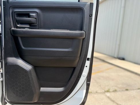 Used 2013 RAM 1500 Express RWD image 22