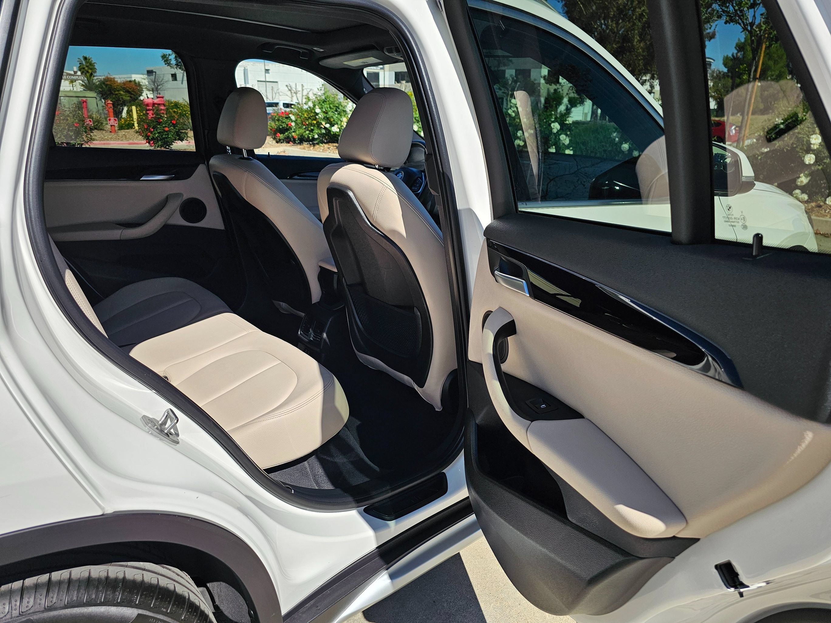 Used 2021 BMW X1 sDrive28i w/ Convenience Package FWD image 27