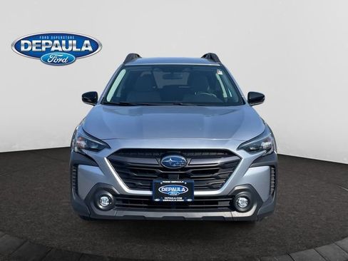 Used 2024 Subaru Outback Premium AWD/4WD image 10