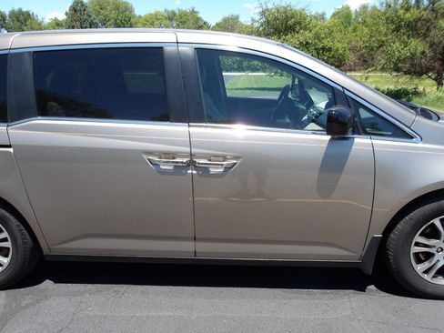 Used 2013 Honda Odyssey EX-L image 35