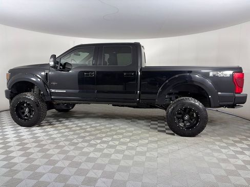 Used 2021 Ford F250 Lariat image 4
