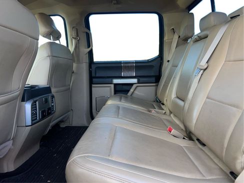 Used 2017 Ford F250 Lariat image 8