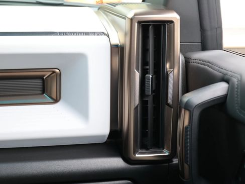 Used 2024 GMC Hummer EV 3X w/ Omega Edition image 59