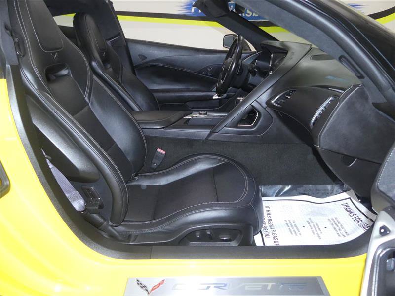Used 2015 Chevrolet Corvette Stingray Coupe w/ 3LT Preferred Equipment Group RWD image 9