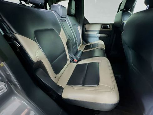 Used 2021 Ford Bronco Wildtrak image 25