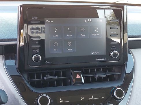 Used 2022 Toyota Corolla Cross L image 21