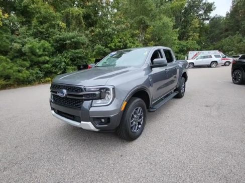 Used 2024 Ford Ranger XLT w/ Equipment Group 301A High image 9