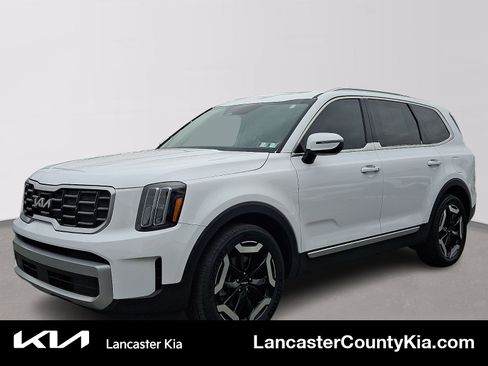 Used 2023 Kia Telluride S w/ S Sunroof Package image 1
