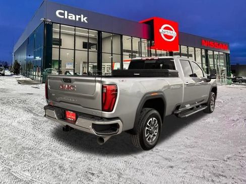 Used 2025 GMC Sierra 3500 SLT w/ SLT Premium Package image 7
