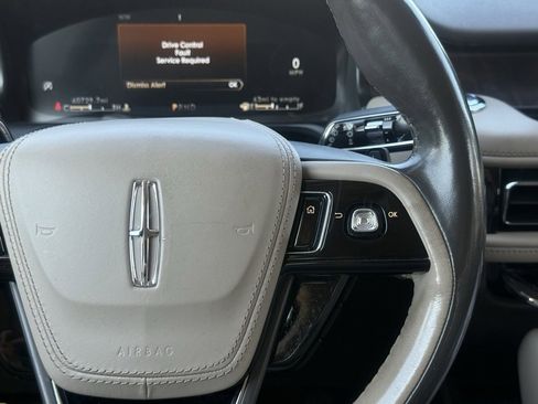 Used 2023 Lincoln Aviator Reserve w/ Equipment Group 201A image 23