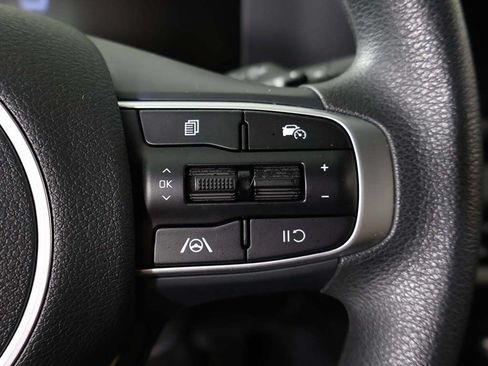 Used 2023 Kia Sportage LX FWD image 37