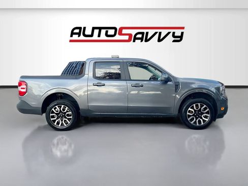 Used 2022 Ford Maverick Lariat w/ Lariat Luxury Package FWD image 8