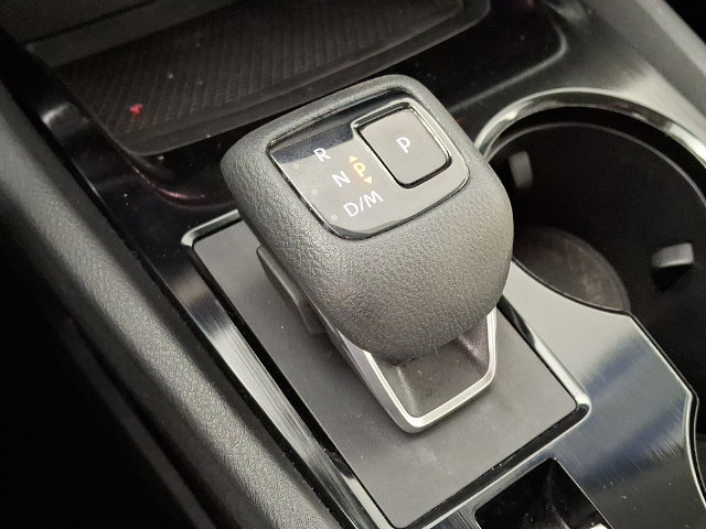 Used 2021 Nissan Rogue SV AWD/4WD image 16
