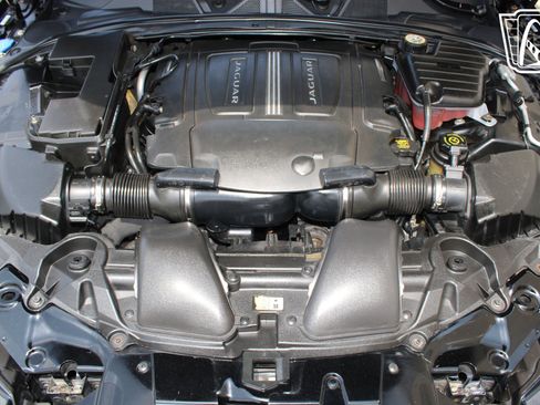 Used 2014 Jaguar XF 3.0 RWD image 5