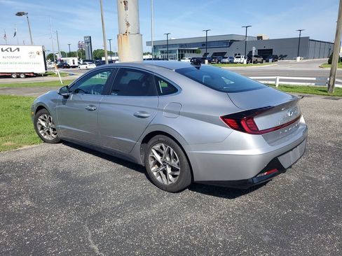 Used 2021 Hyundai Sonata SEL FWD image 3