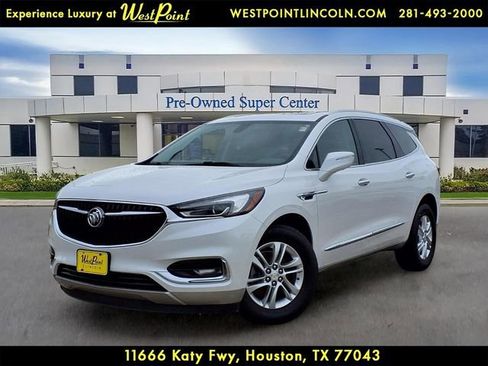 Used 2018 Buick Enclave Essence w/ Trailering Package FWD image 1