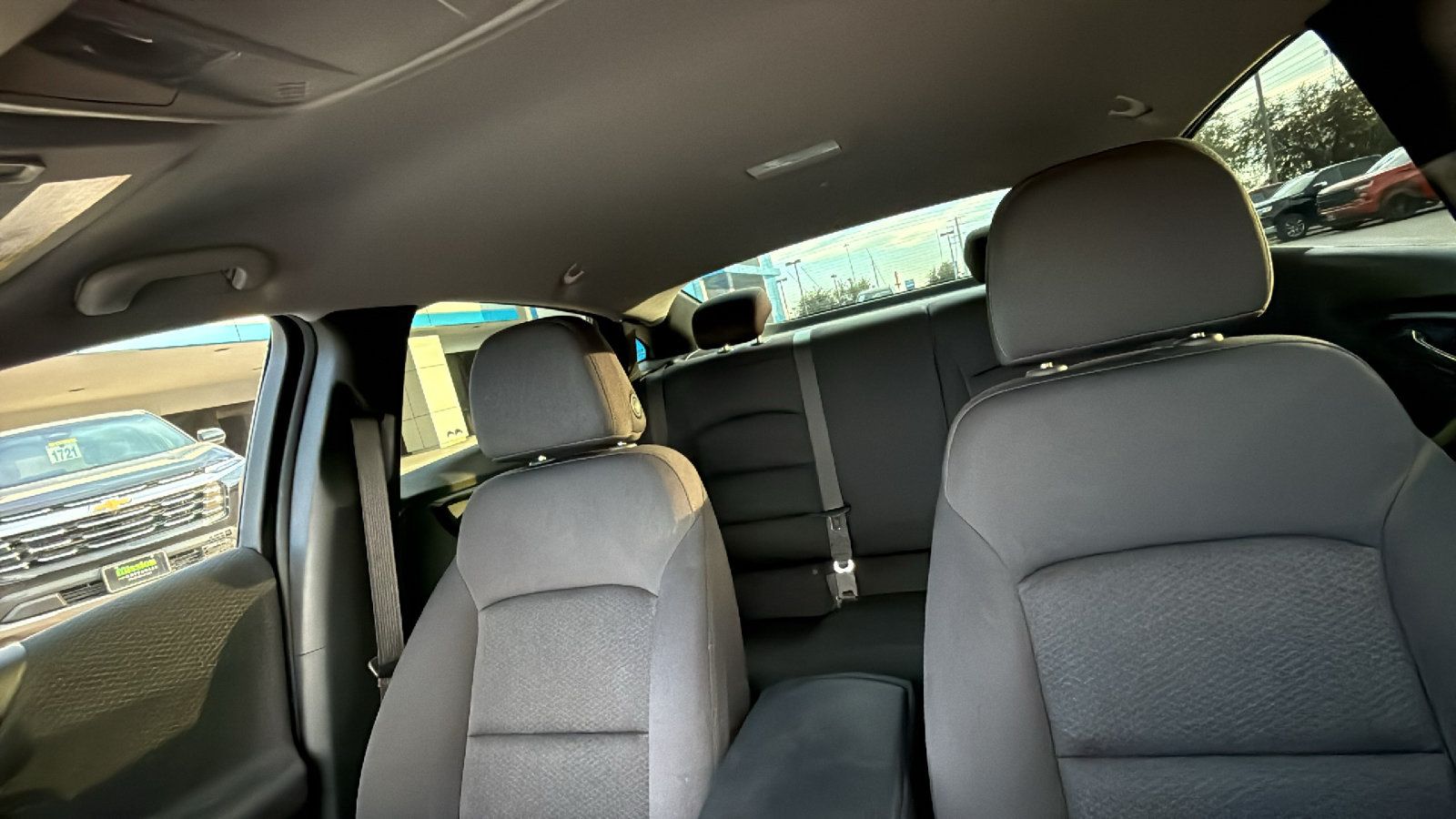 Used 2025 Chevrolet Malibu LS FWD image 11