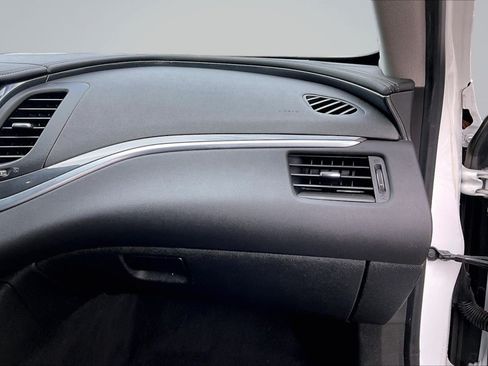 Used 2020 Chevrolet Impala LT FWD image 17