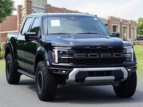 Used 2024 Ford F150 Raptor AWD/4WD image 3